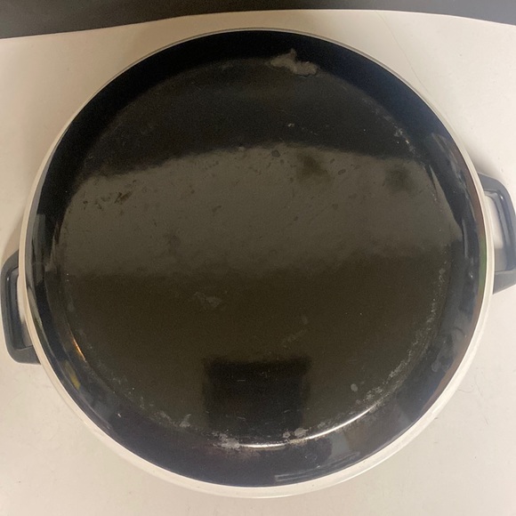 Fancipans Green Paisley Enamel Handled Pot Lid 9.5”D Two Piece - Picture 15 of 17